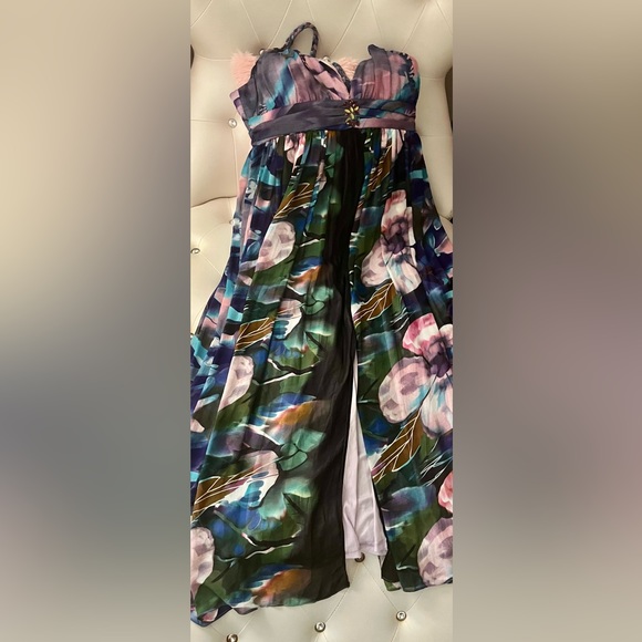 Ever Pretty Multicolor Floral Jeweled Bodice Flowy Maxi Dress Size 2XL - Picture 5 of 8